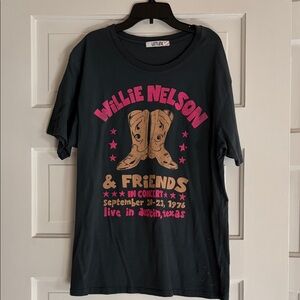 LetLuv Willie Nelson Concert Graphic T-Shirt